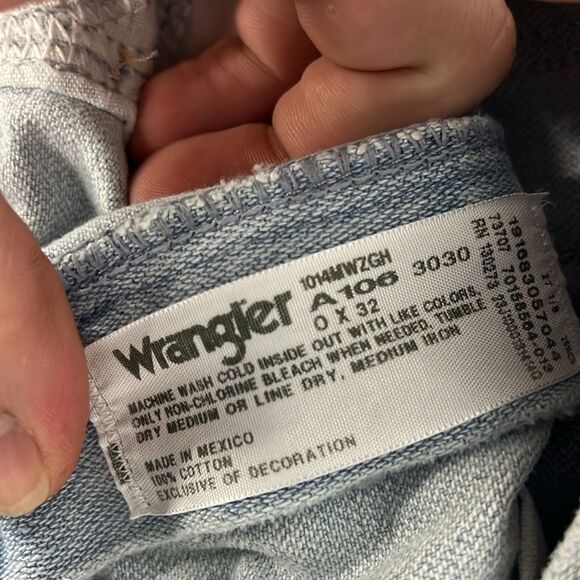 WRANGLER WOMENS COWBOY CUT NATURAL RISE SLIM FIT JEANS FTL-06-004 - Picture 6 of 6